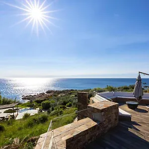 In Gated Community Of La Réserve Francia